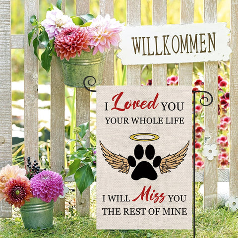GPGHE sublimation-printed flag preserves detail; vibrant dog paw image for yard display.