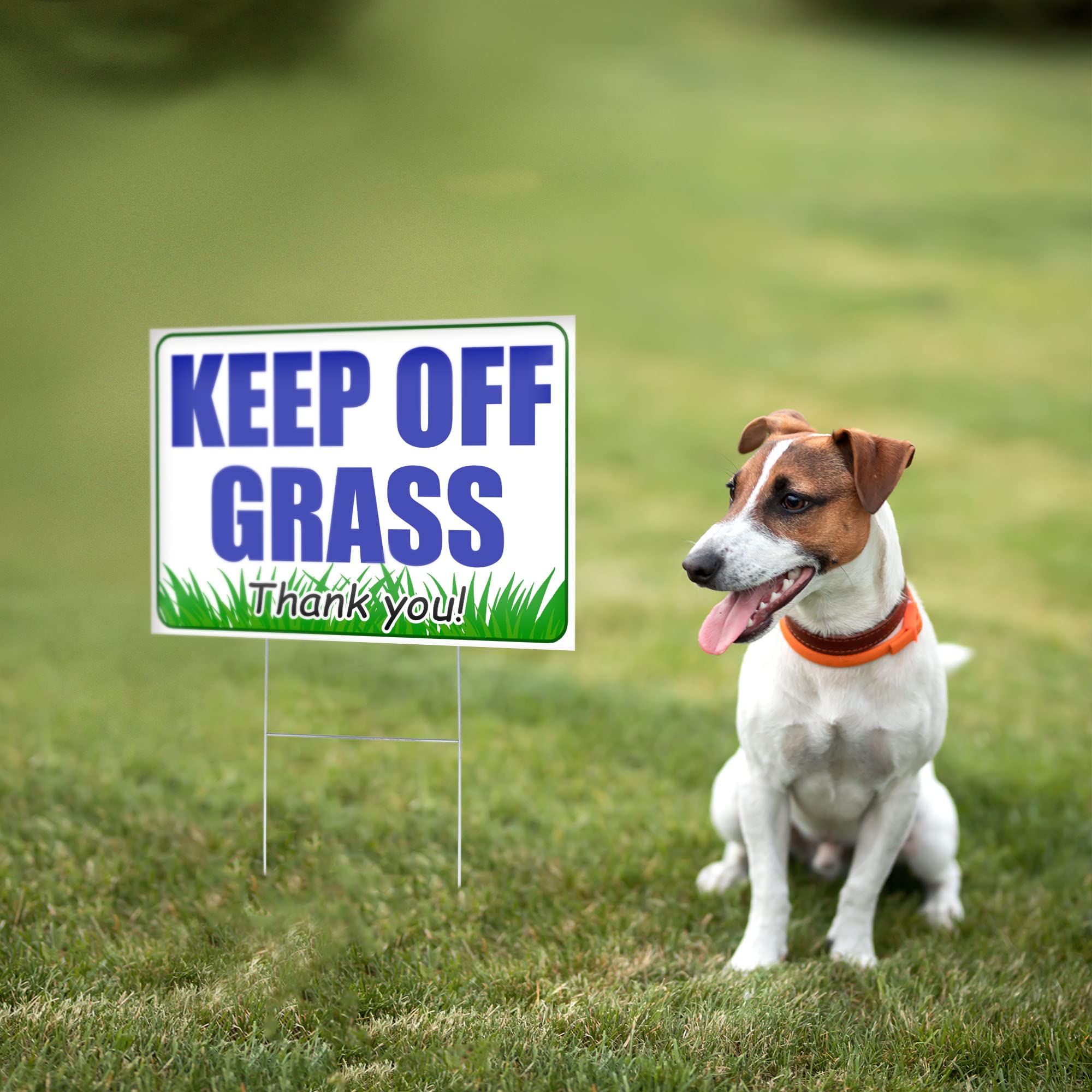 Granatan do-not-walk-on-grass sign helps guide pedestrians away from turf.