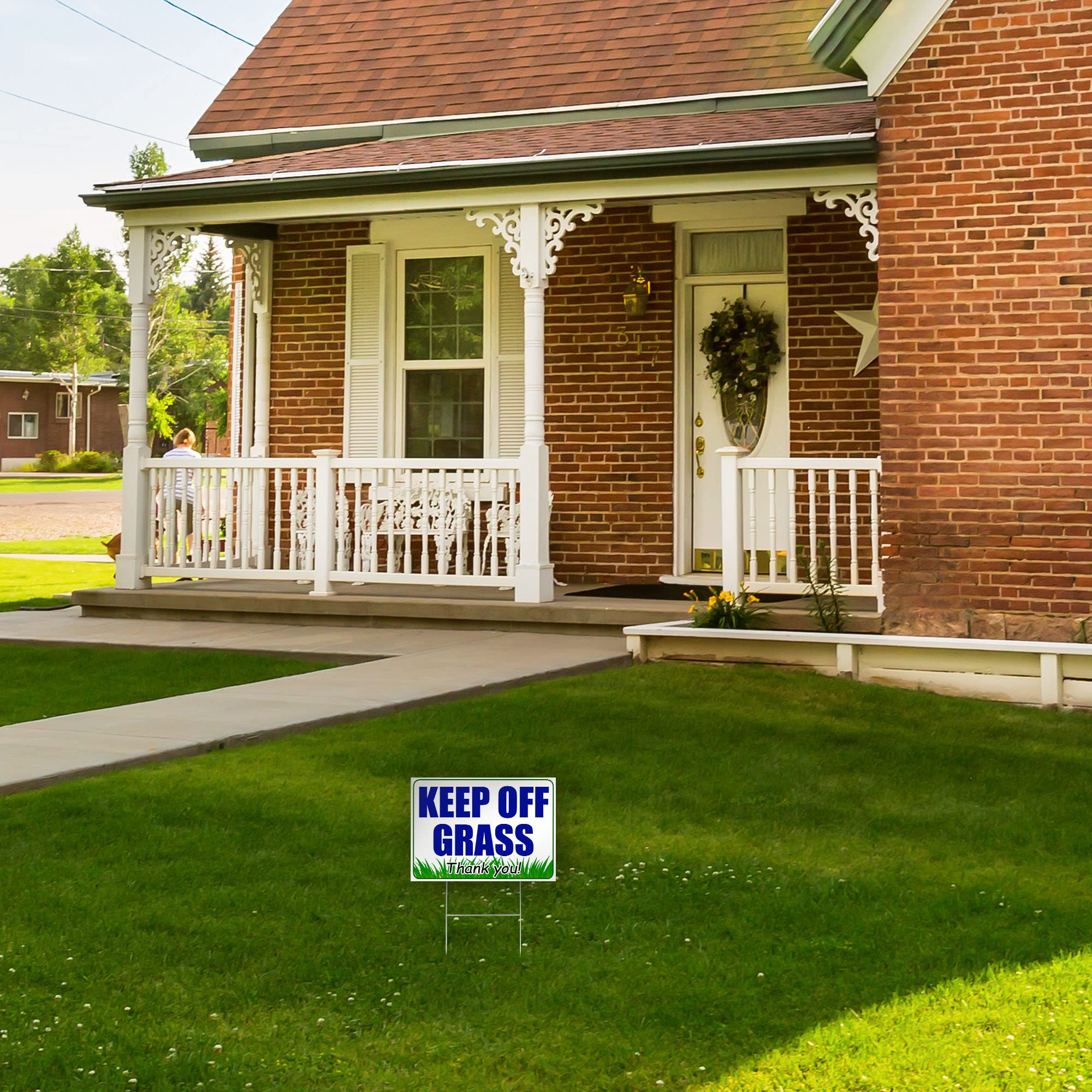 Granatan residential-commercial-lawn-sign suits yards, parks, and storefronts.
