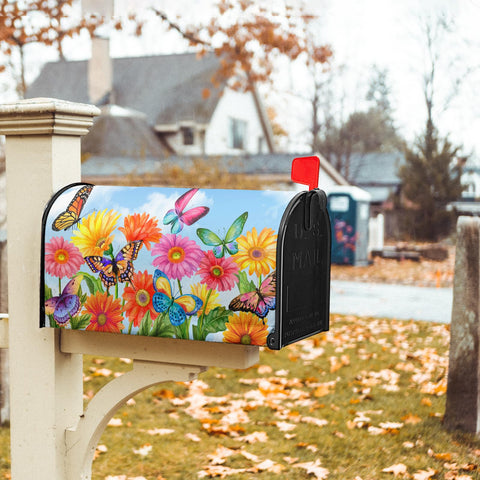 Granbey Garden Yard Accent brightens entryways and porches with seasonal charm