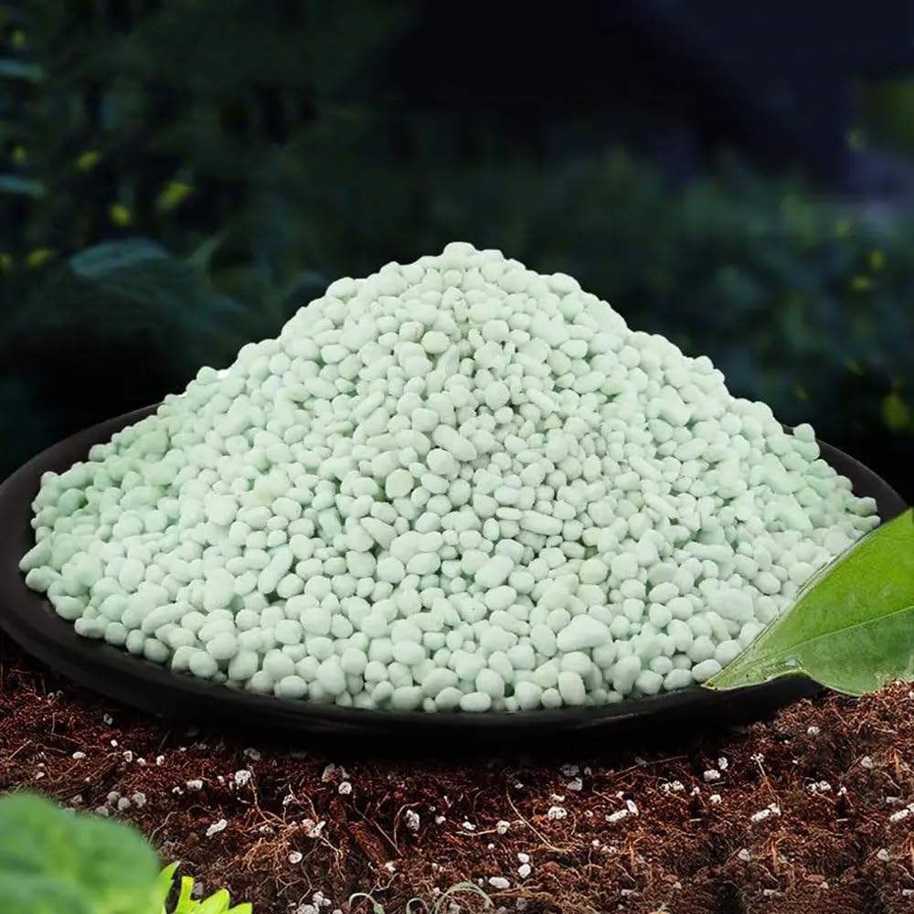 GRANDAN chlorophyll-supporting iron helps greener foliage in lawns and vegetables.