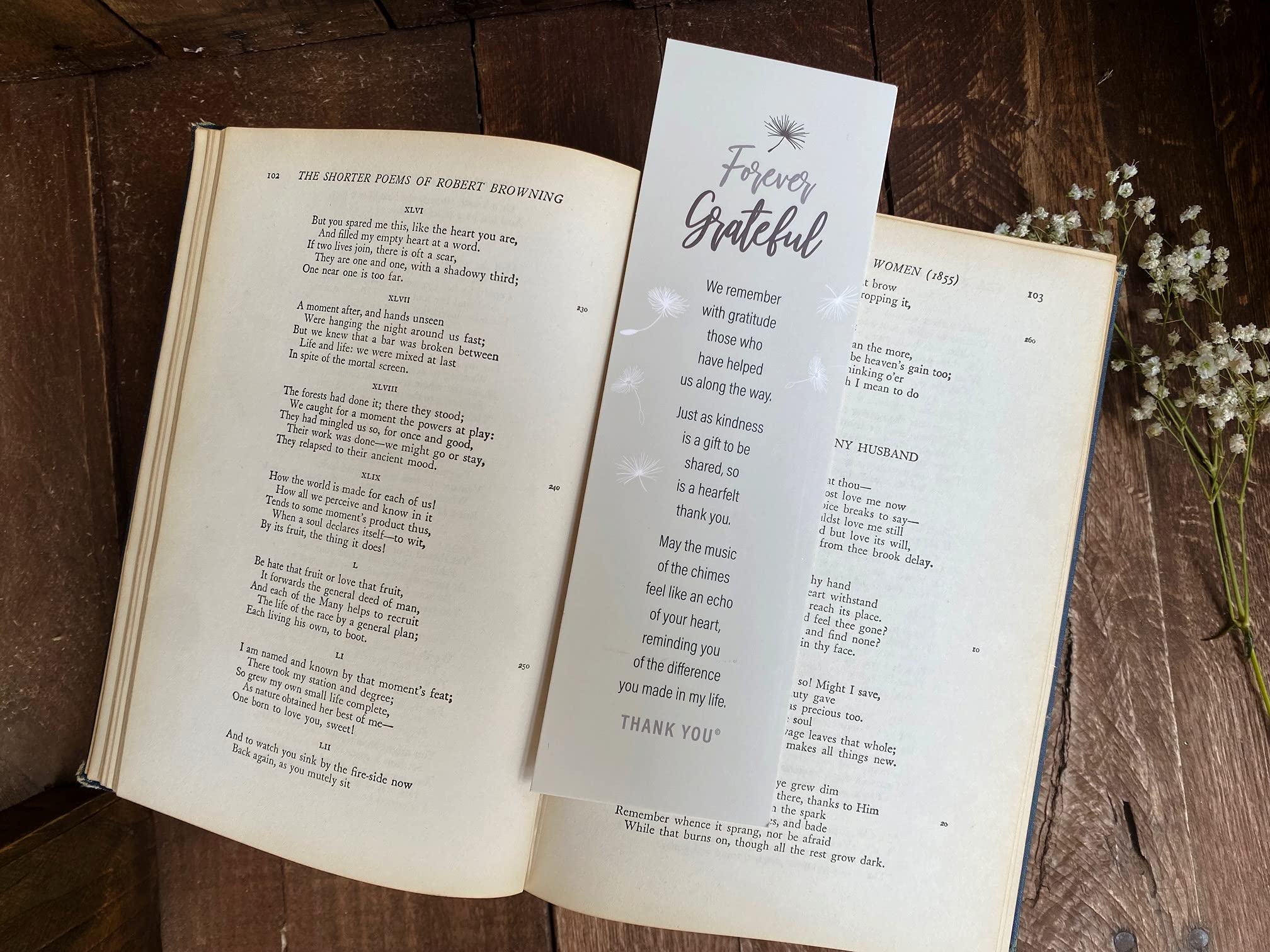 The Grandparent Gift Co. bottom sail engraved with Thank you adds a lasting message.