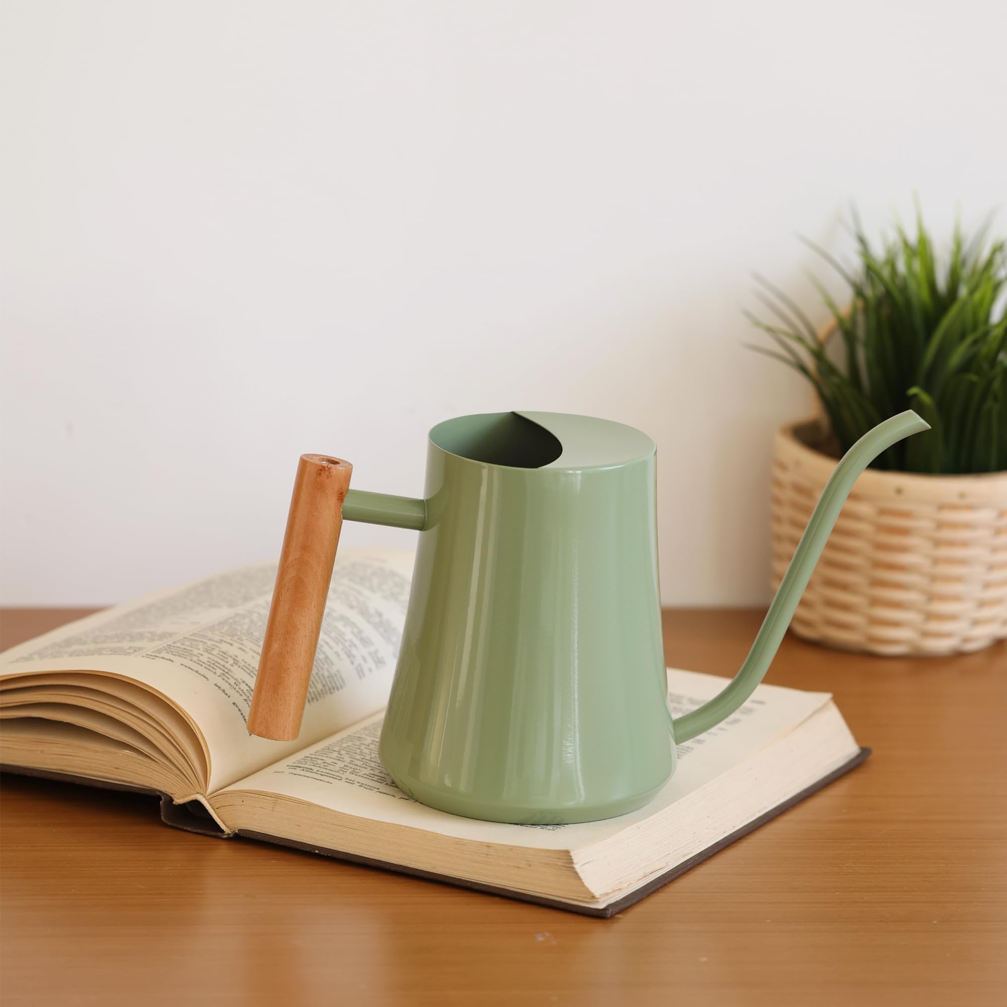 Green Moon 35oz powder-coated finish withstands daily use