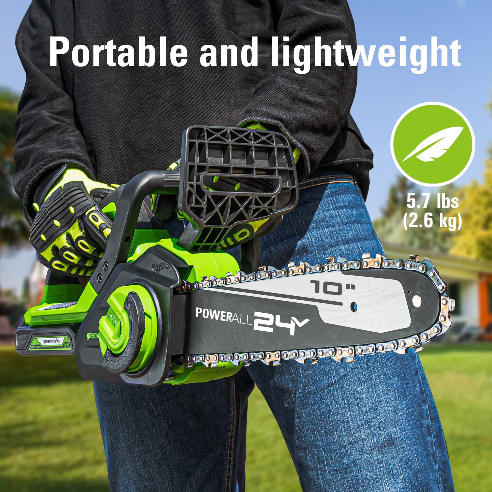 Automatic oiling system on the Greenworks 24V chainsaw ensures smooth operation.