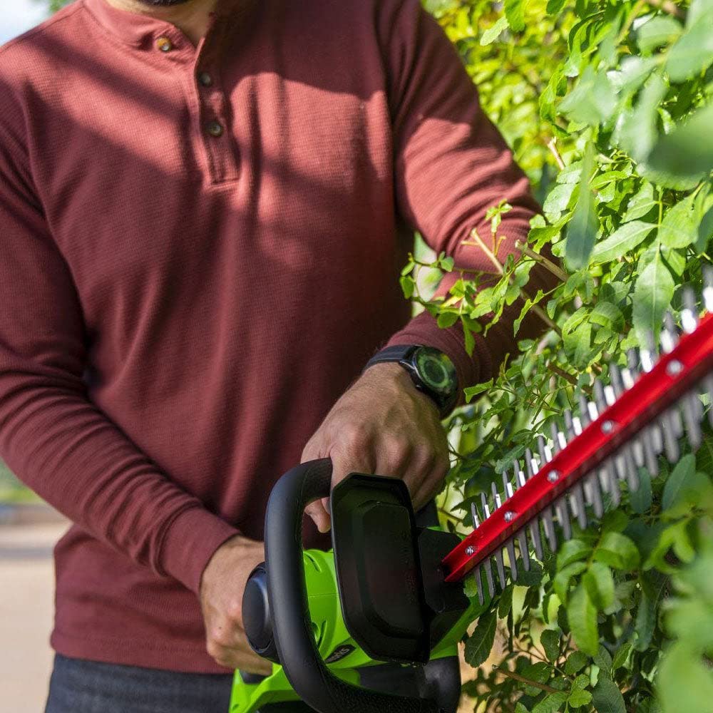 Greenworks hedge trimmer rotating rear handle enables flexible angles