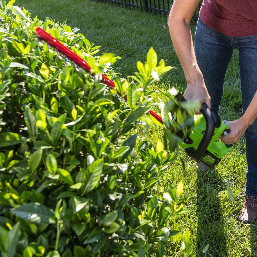 Greenworks wrap-around handle supports multi-angle trimming