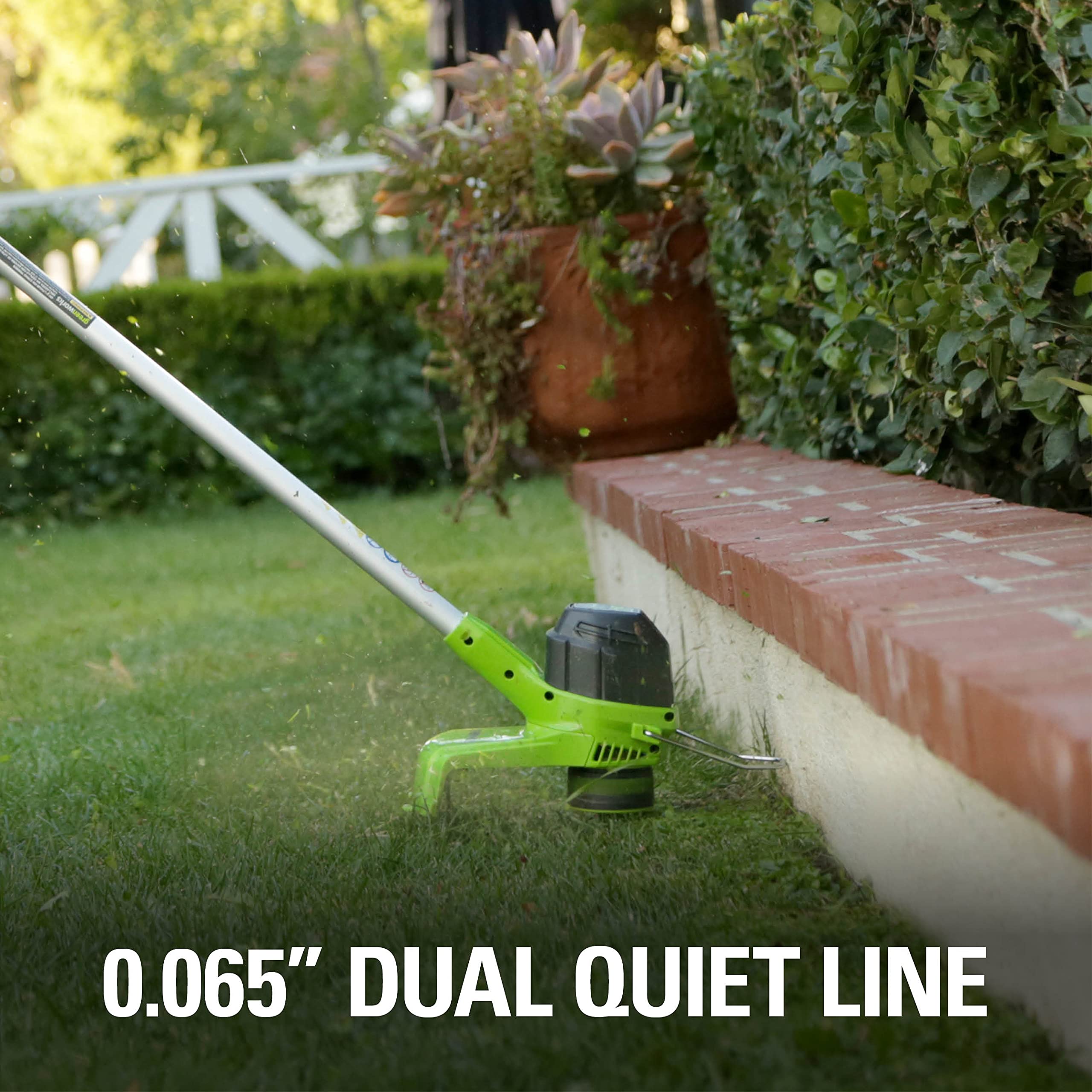 Ergonomic grip on Greenworks 40V trimmer for steady handling.