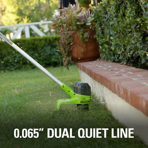 Ergonomic grip on Greenworks 40V trimmer for steady handling.