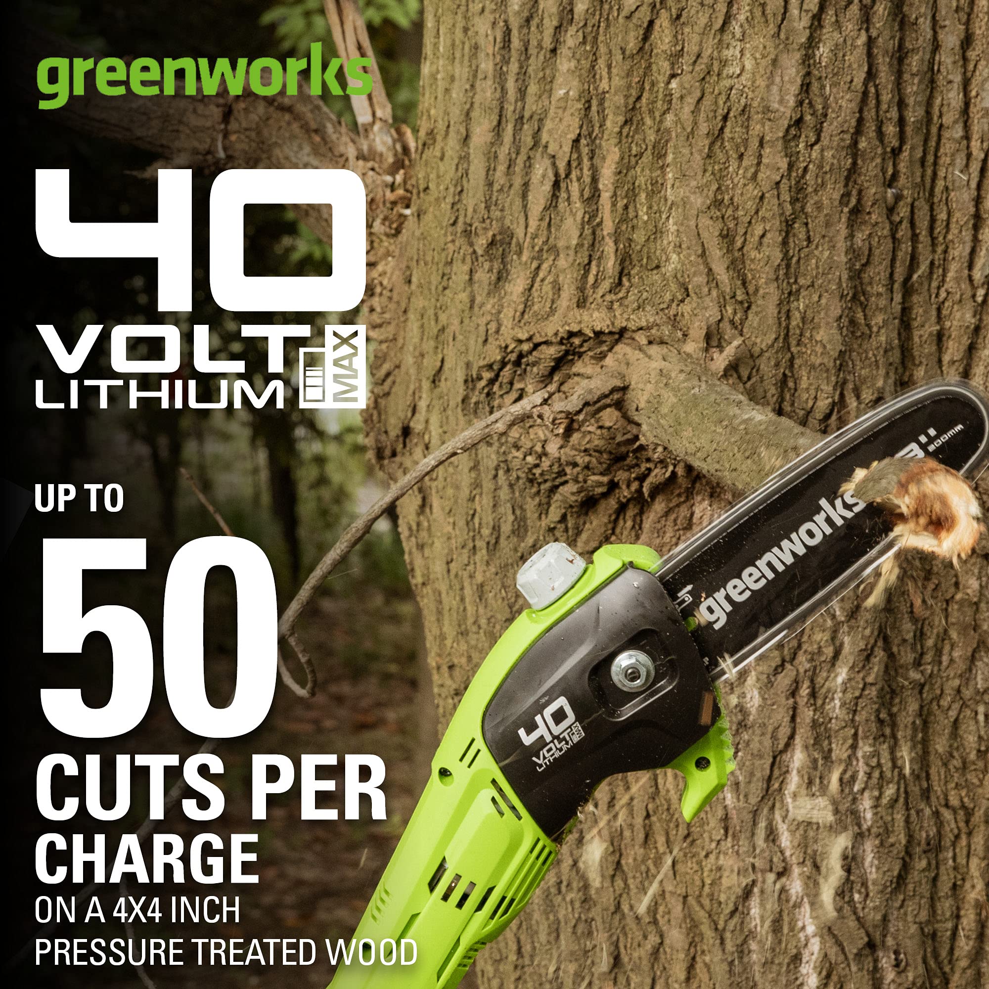 Automatic oiler keeps the bar and chain lubricated during use.