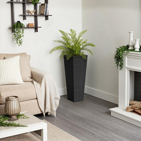 Greesum two-pack planters outer profile for symmetrical arrangements.