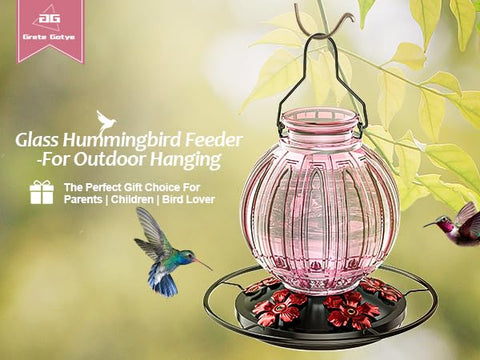 Grete Gotye gift-ready feeder suits garden lovers and bird watchers