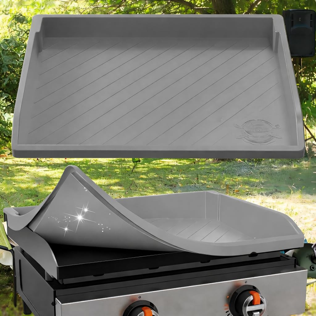 GRIDDLE COVER MAT gray on Blackstone 22-inch fits perfectly, protecting from rust and dirt.
