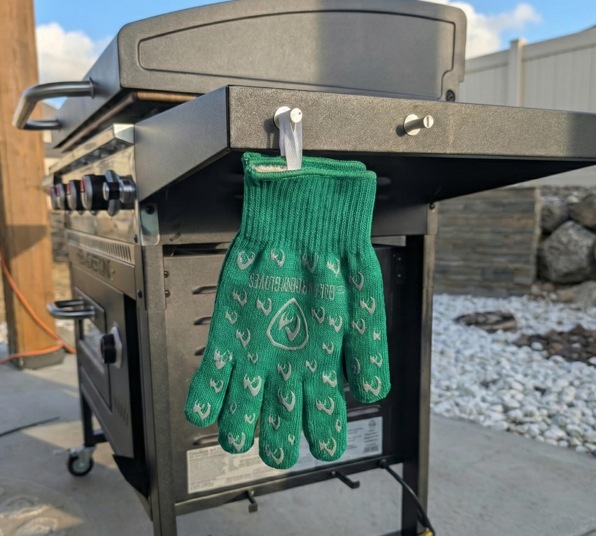 Grill Armor Gloves provide a non-slip grip during flipping and tasting.
