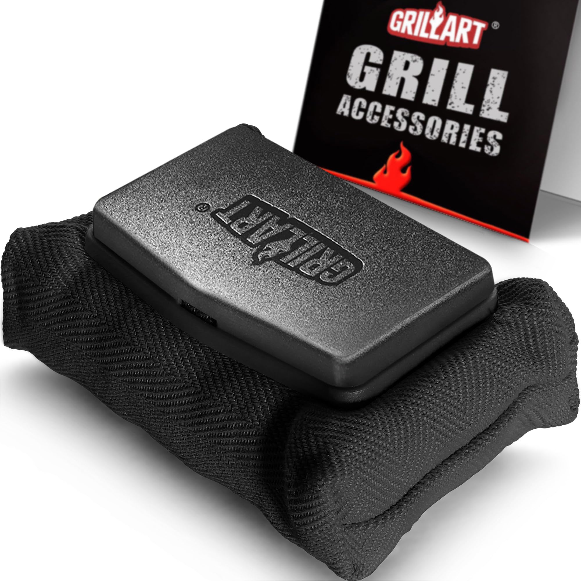 GRILLART bristle-free cleaning pad for thorough grill grate cleaning
