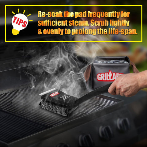 GRILLART dishwasher-safe pad simplifies post-grill maintenance.