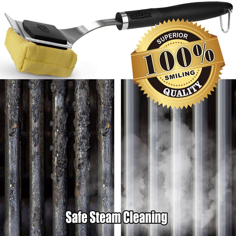 GRILLART dishwasher-safe pad for quick cleanup after grilling sessions.