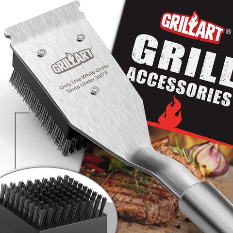 GRILLART stiff dense bristles deliver effective cleaning on stubborn grill grime.