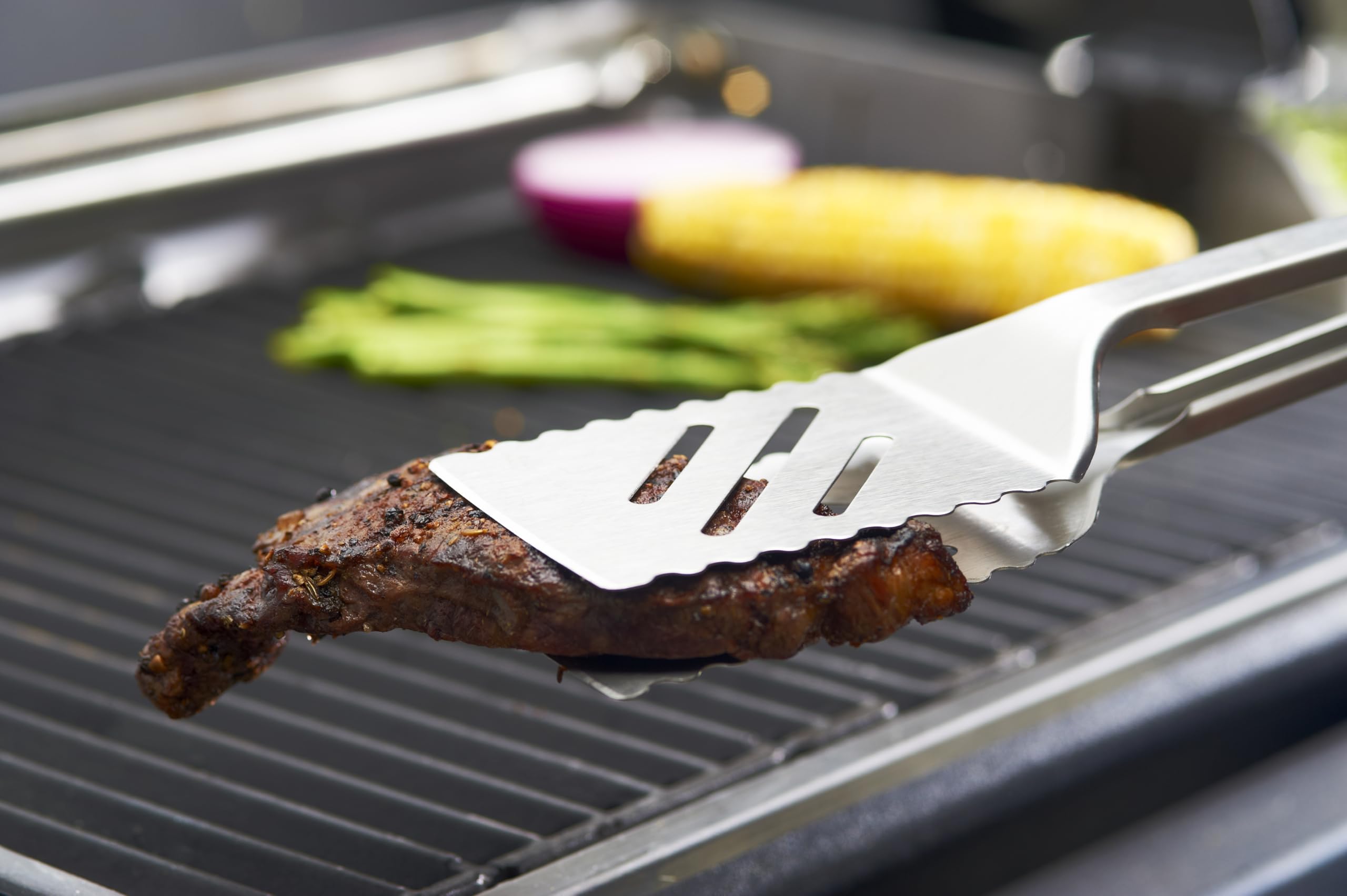 GrillPro 40240 manual lock keeps tools compact and organized.