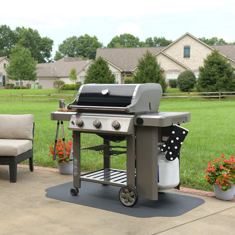 GRILLTEX antimicrobial agent helps protect the mat from fungus and bacteria.