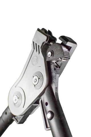 GRIPPLE Torq Tool Tensioner demonstrates high-load capability in rugged setups.