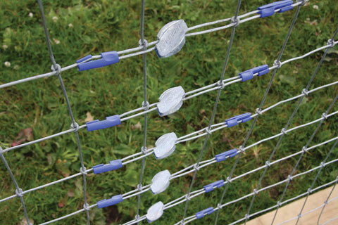 Gripple medium ceramic roller close-up showing durable, corrosion-resistant construction