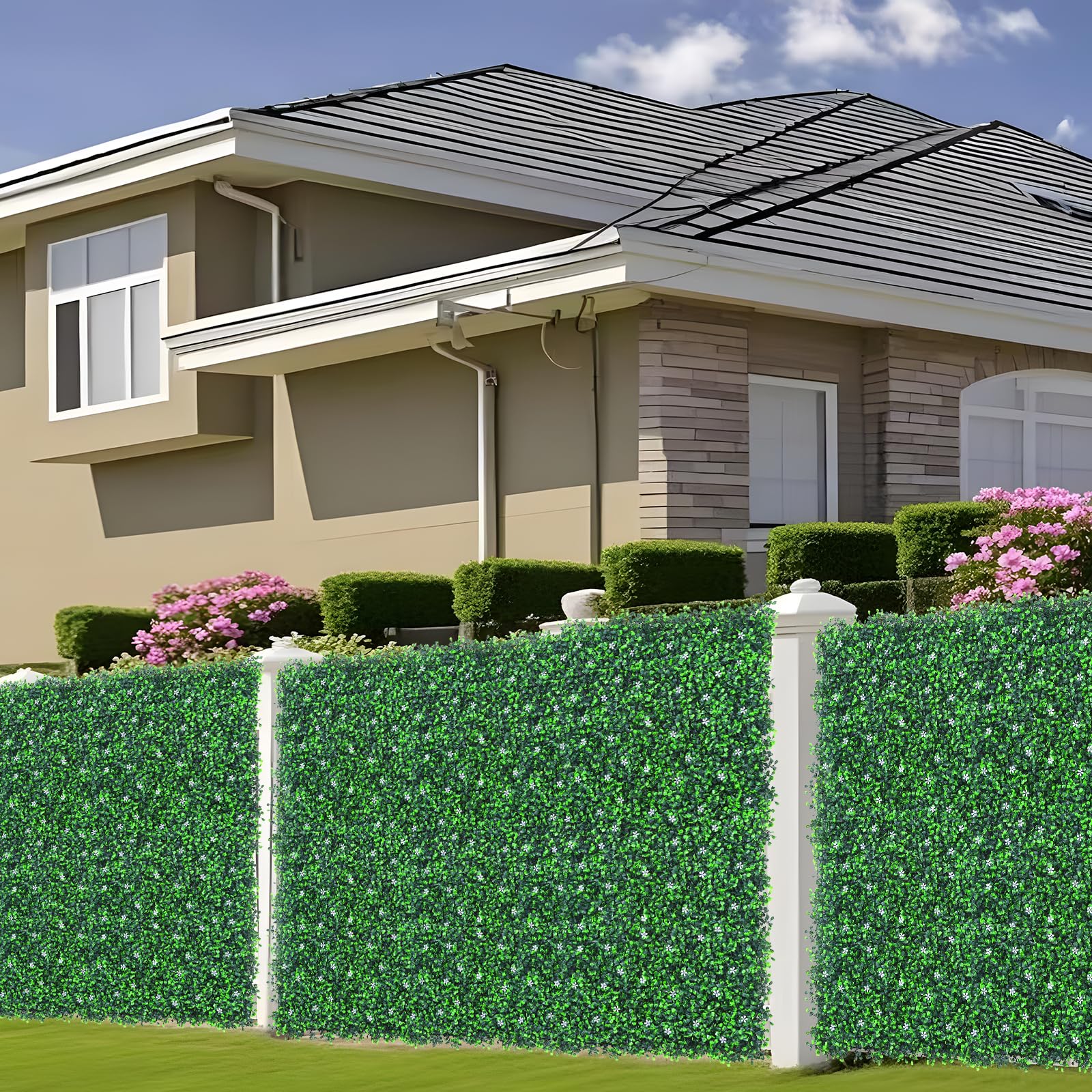 Grooy UV-tested PE greenery stays vibrant in sun and rain.