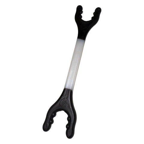 Grow Bones 6-inch spreaders support larger plants with improved airflow.