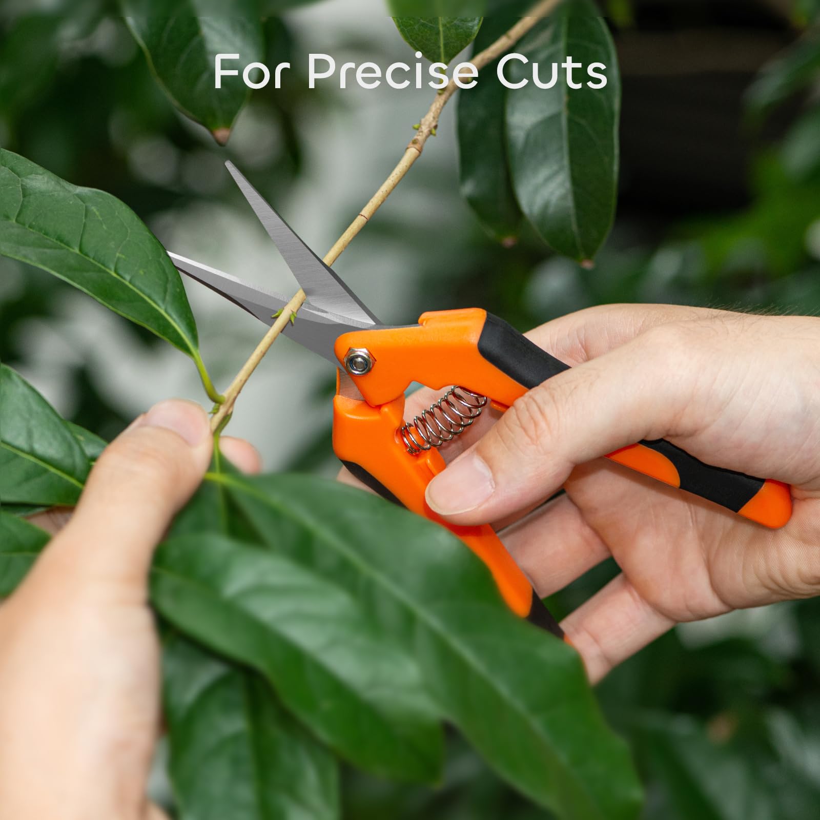 GROWNEER ergonomic rubber grip for comfortable pruning sessions.
