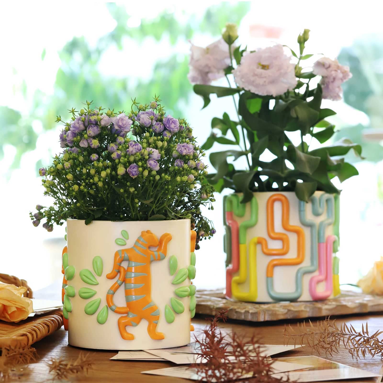 GUGUGO gift-ready plant pot ideal for birthdays and housewarmings.