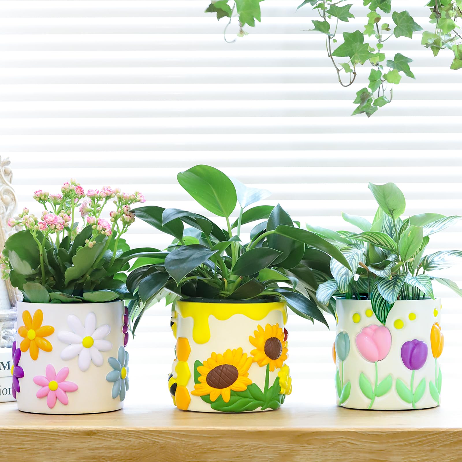 GUGUGO hand-painted eclectic planter adds unique character to desks or shelves.