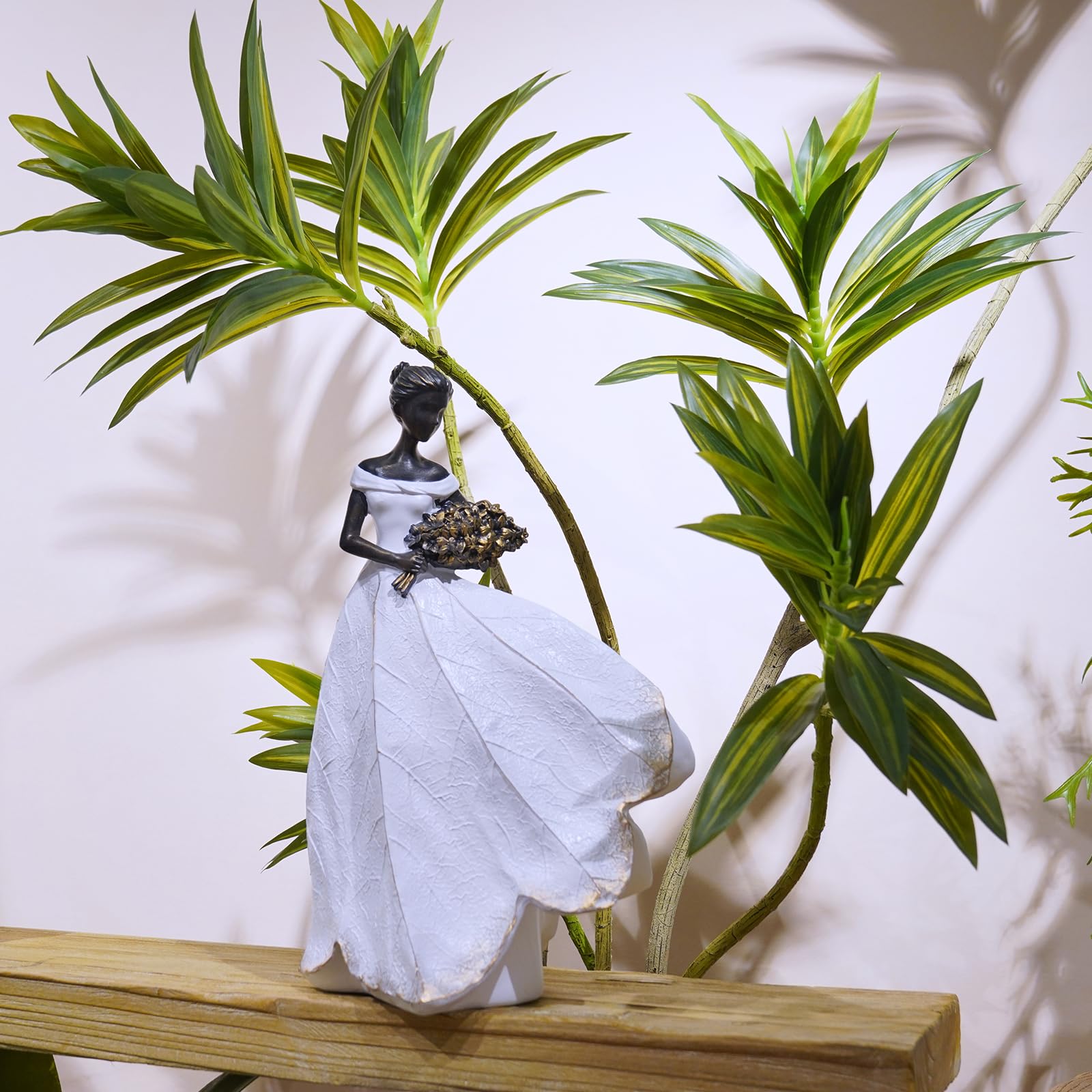 Guichifun fairy statue leaf-angel bird, small size for shelf charm.