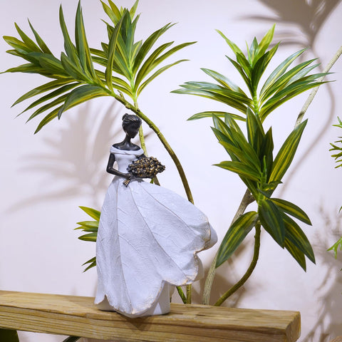 Guichifun fairy statue leaf-angel bird, small size for shelf charm.