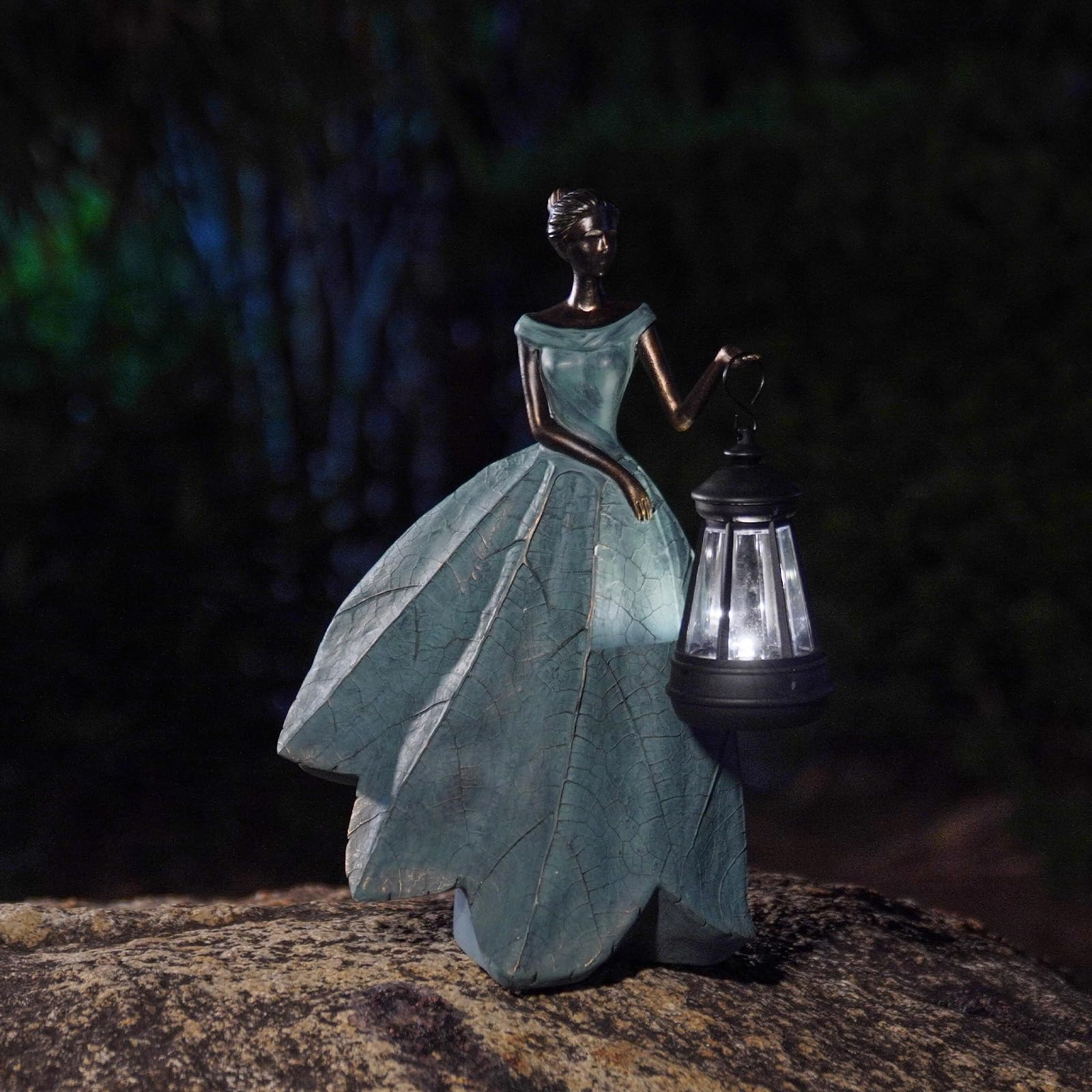 Guichifun decorative angel light enhances porches and lawns with a soft glow