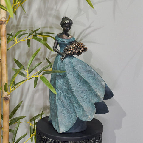 Guichifun outdoor yard angel statue offers enduring beauty in yard or balcony.