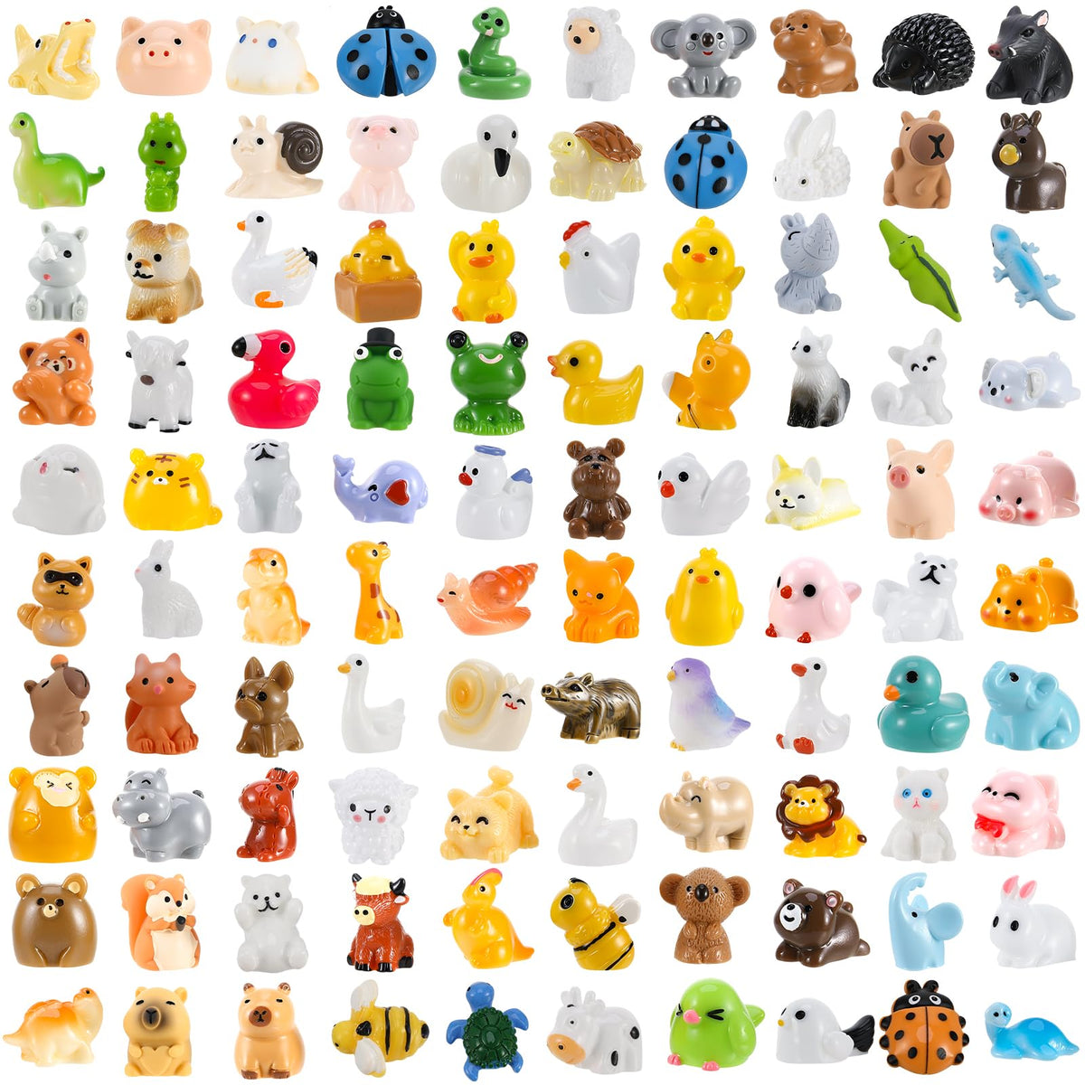 Guiqulai mini resin animals collection for dollhouse decor and storytelling.