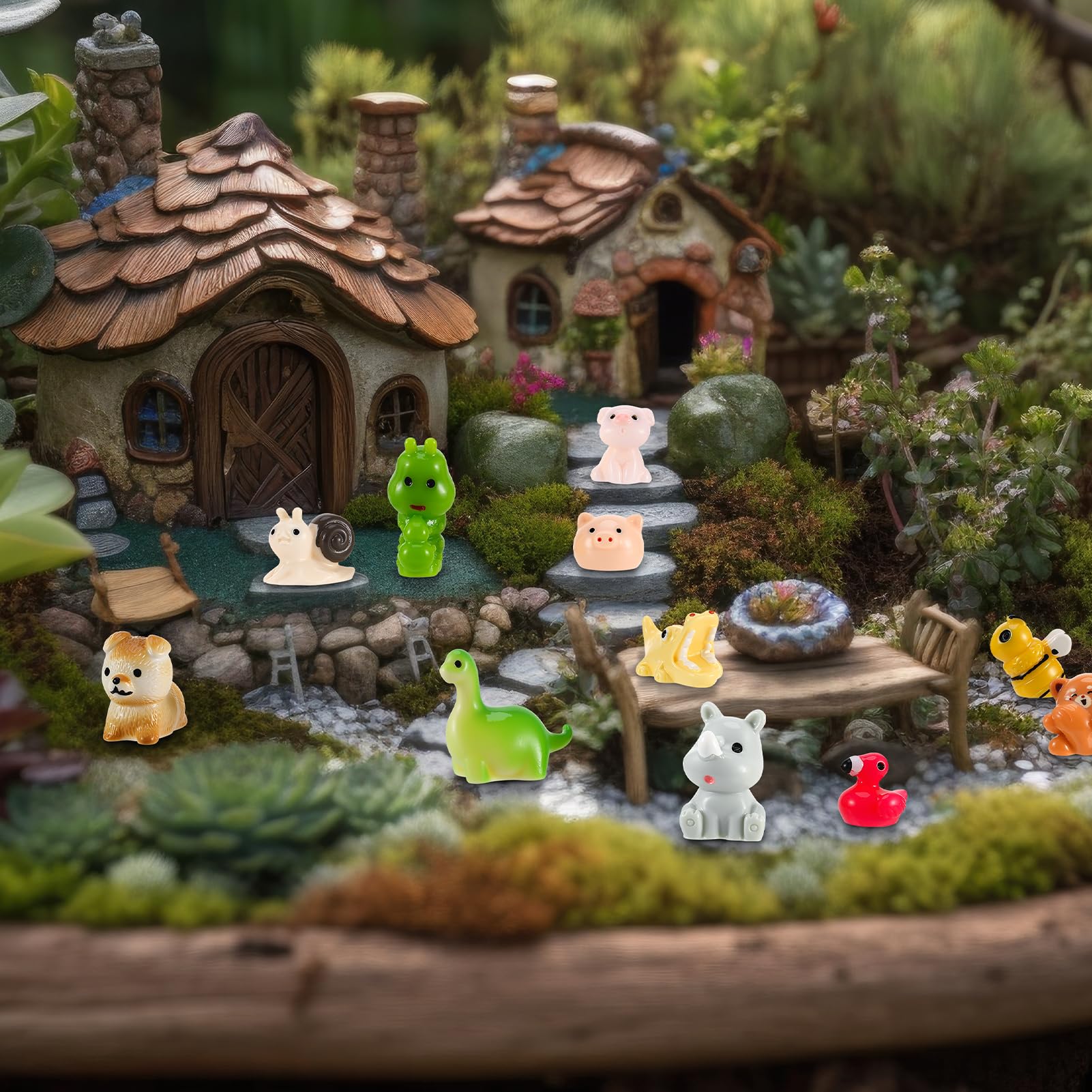 Guiqulai mini animals provide tactile texture for sensory play displays.