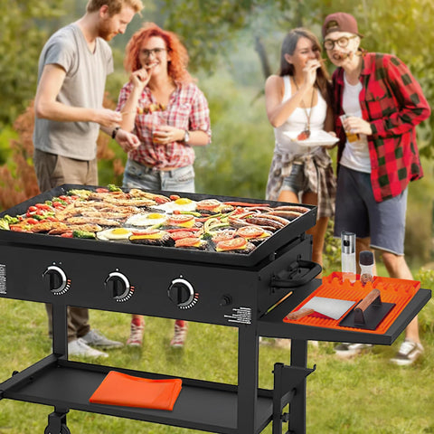 GUSOYO 16-inch tool mat keeps tongs and brushes organized on the grill.