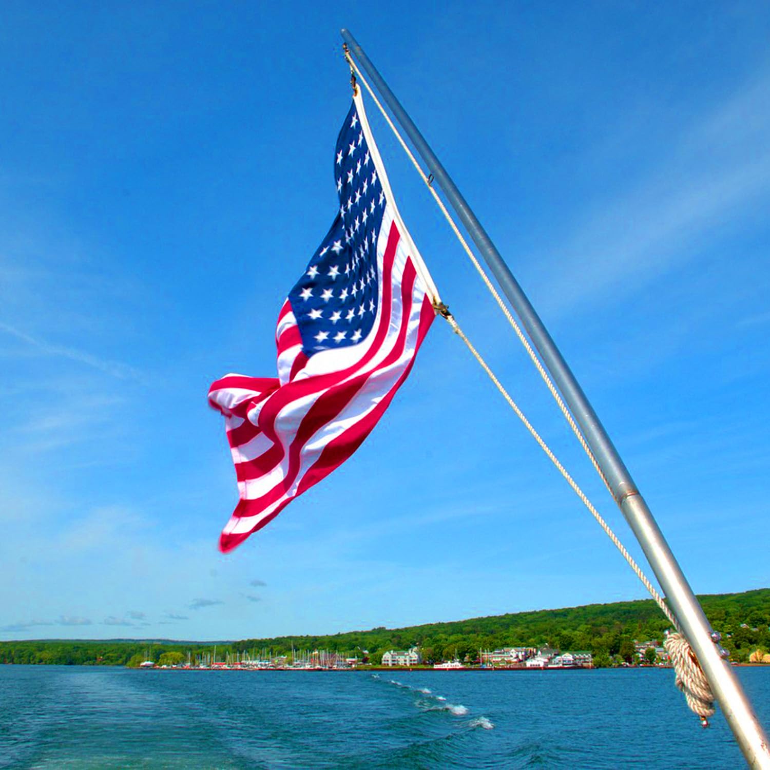 GUYSHEER American Flag 4-ply stitching reinforces durability during harsh weather.