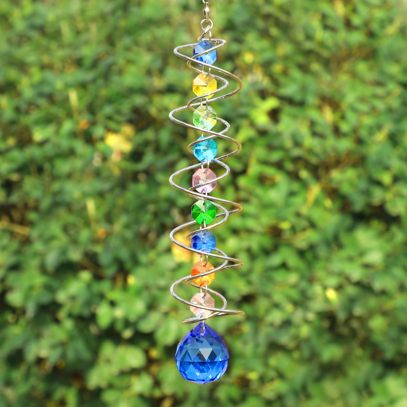 GWAHSA 18.5 inch wind spinner adds motion and sparkle to outdoor spaces.
