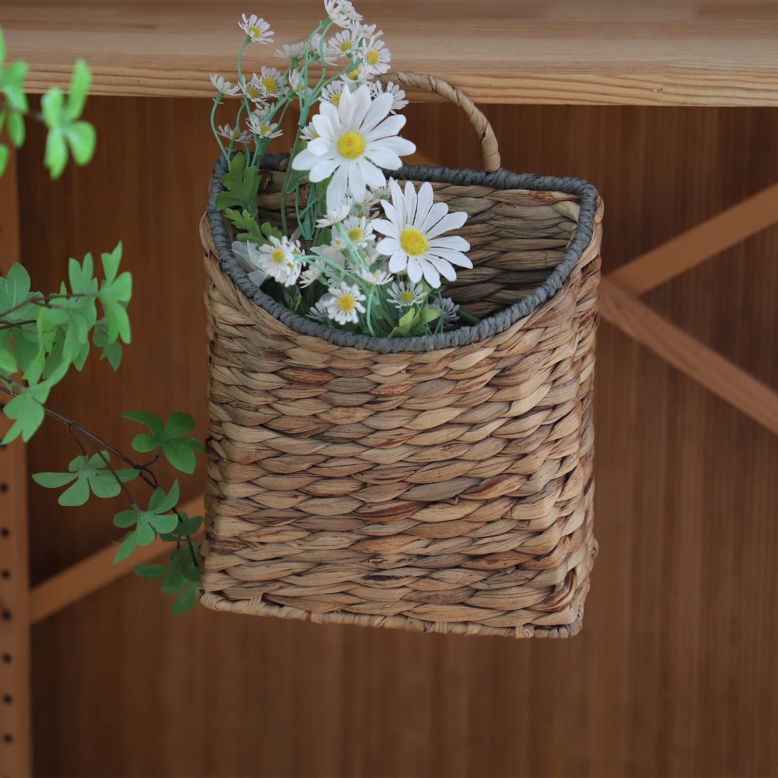 GYASVWU dried-flowers vase basket ideal for seasonal arrangements.