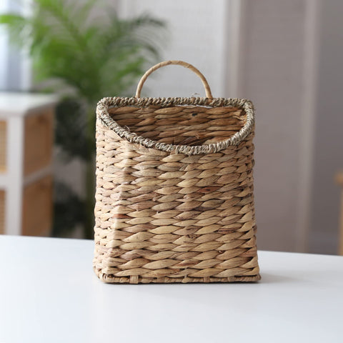 GYASVWU natural eco-friendly farmhouse storage basket enhances warm interiors.