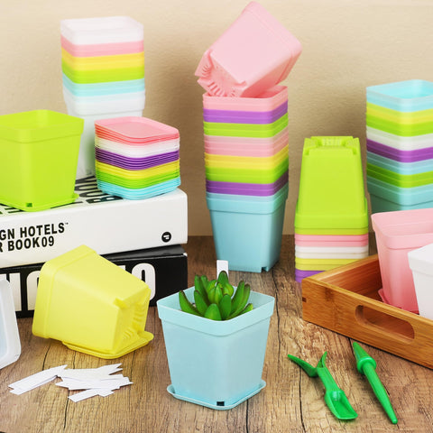 Hahood includes plant labels and transplanting tools for seedling management