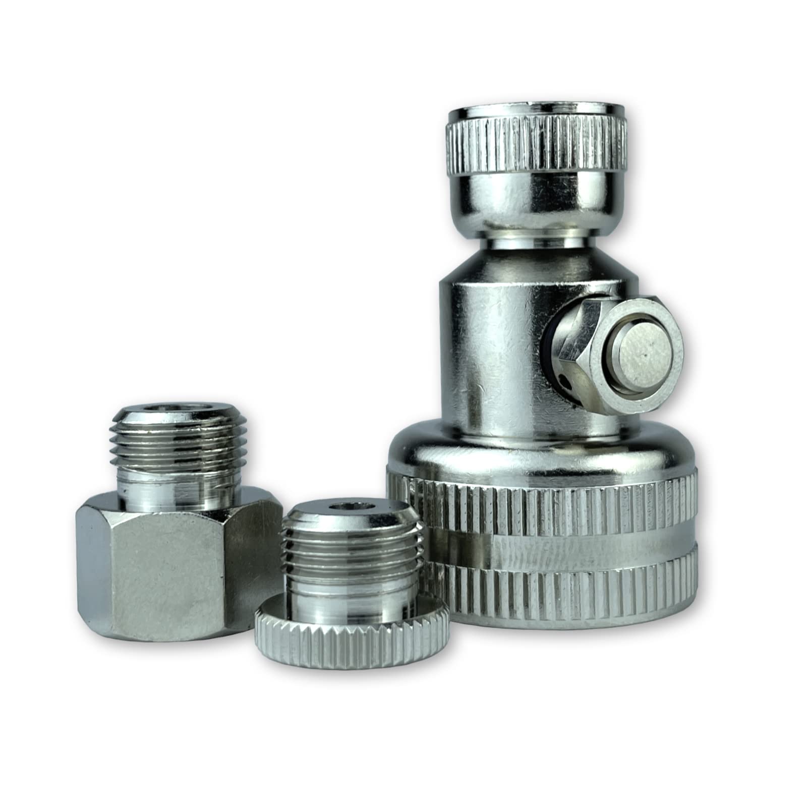Haltec N-1091 water adapter connected to garden hose for ballast filling