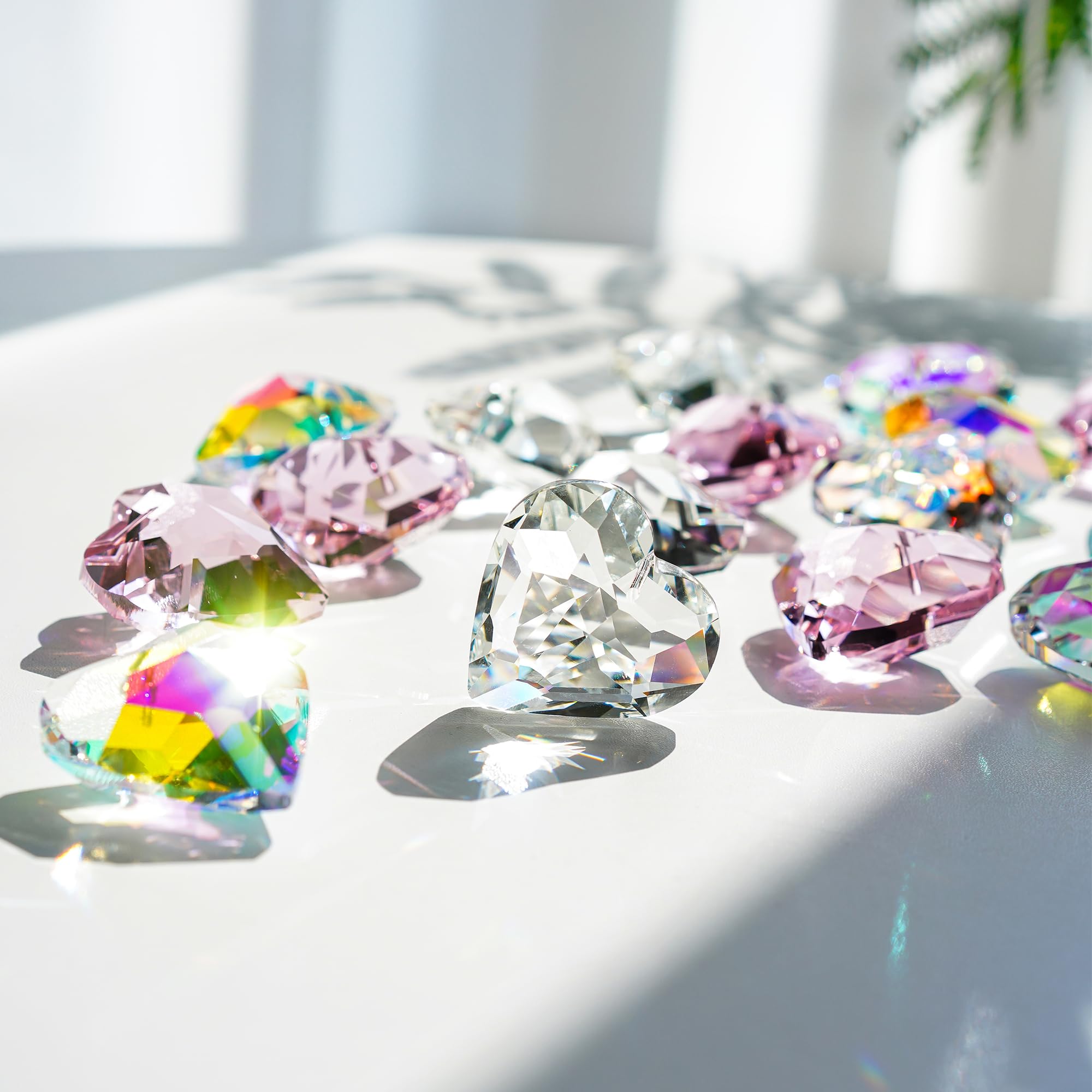 Elegant window decor with 50mm crystal hearts by H&D Hyaline & Dora