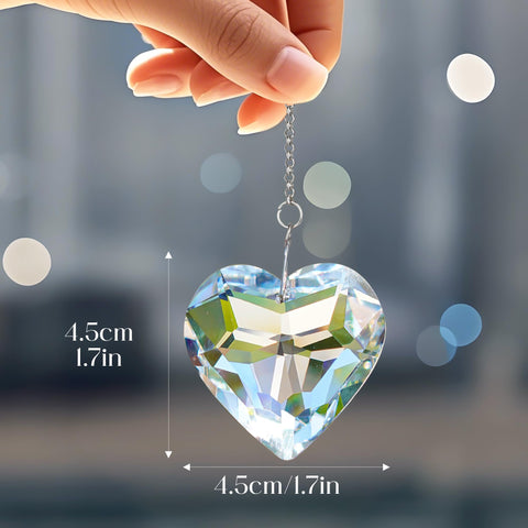 Wedding decor with H&D Hyaline & Dora crystal heart suncatchers in a three-pack