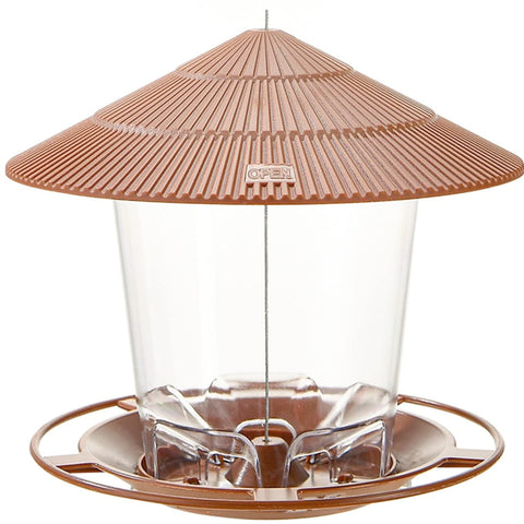 Durable Hanizi feeder featuring a sturdy metal rope for long-lasting garden use.