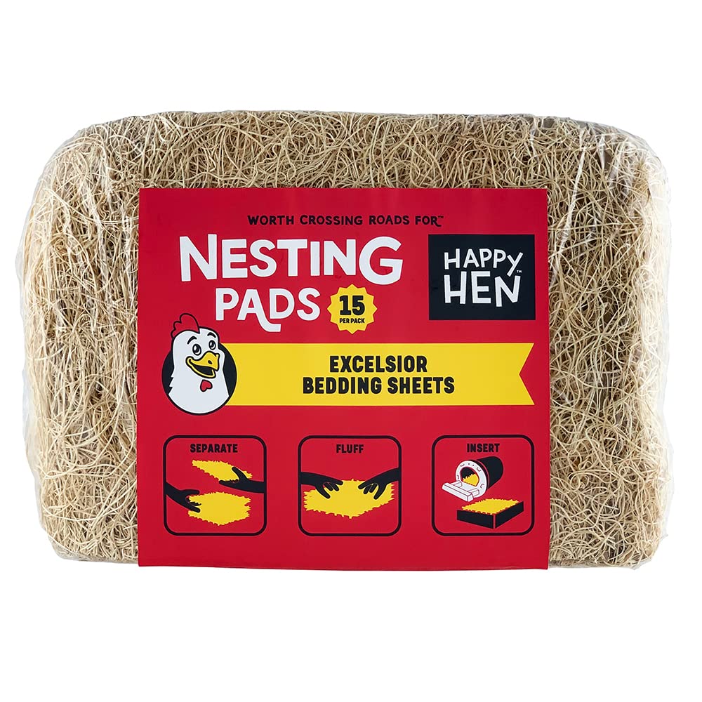 Happy Hen Treats Excelsior nesting pad keeps eggs clean and dry in nesting boxes.