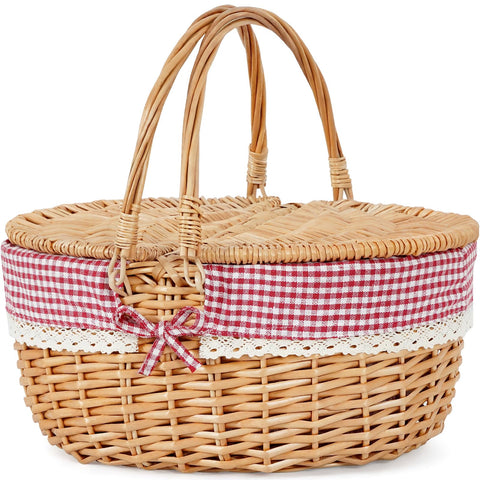 HappyPicnic wicker picnic basket with lid and handle, ideal for two-person picnics.