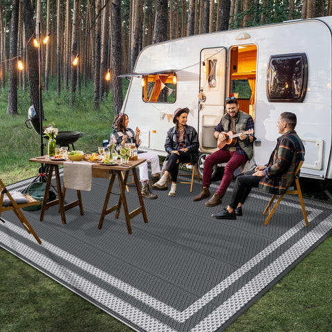 HappyTrends outdoor rug waterproof and easy to wipe clean.