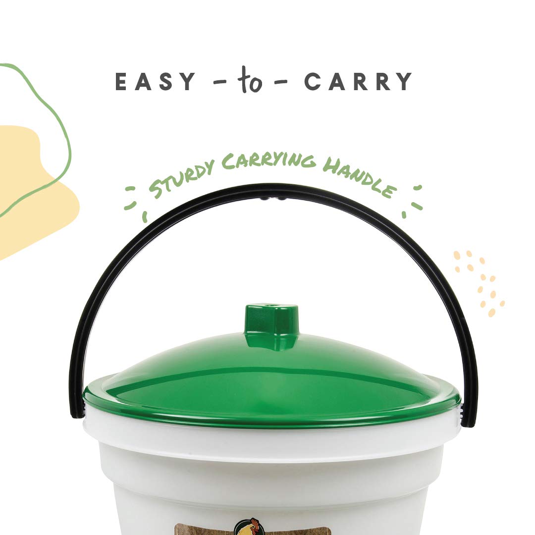 Harris Farms top-fill lid enables mess-free refilling and quick cleaning